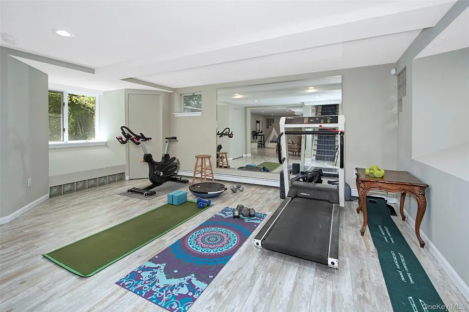 12 Hilltop Road Photo 31