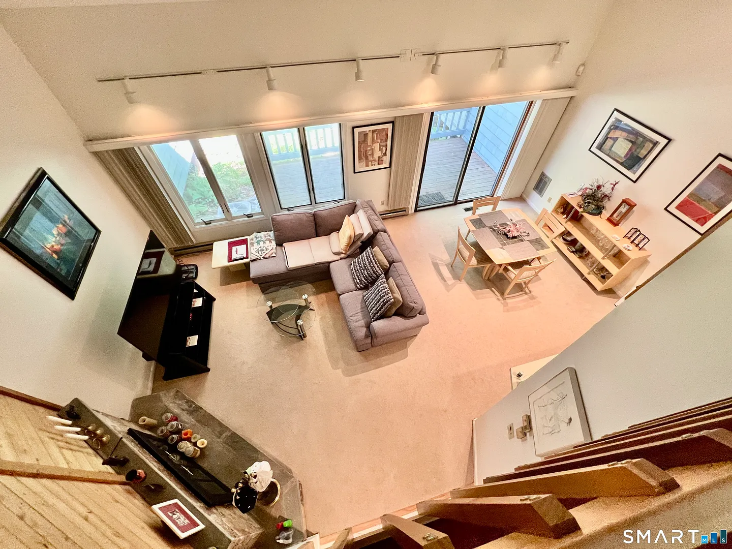 480 Evergreen Road Photo 2