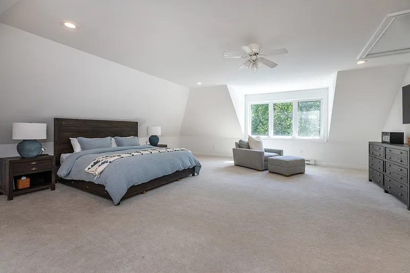 28 Drewbarrie Lane Photo 21