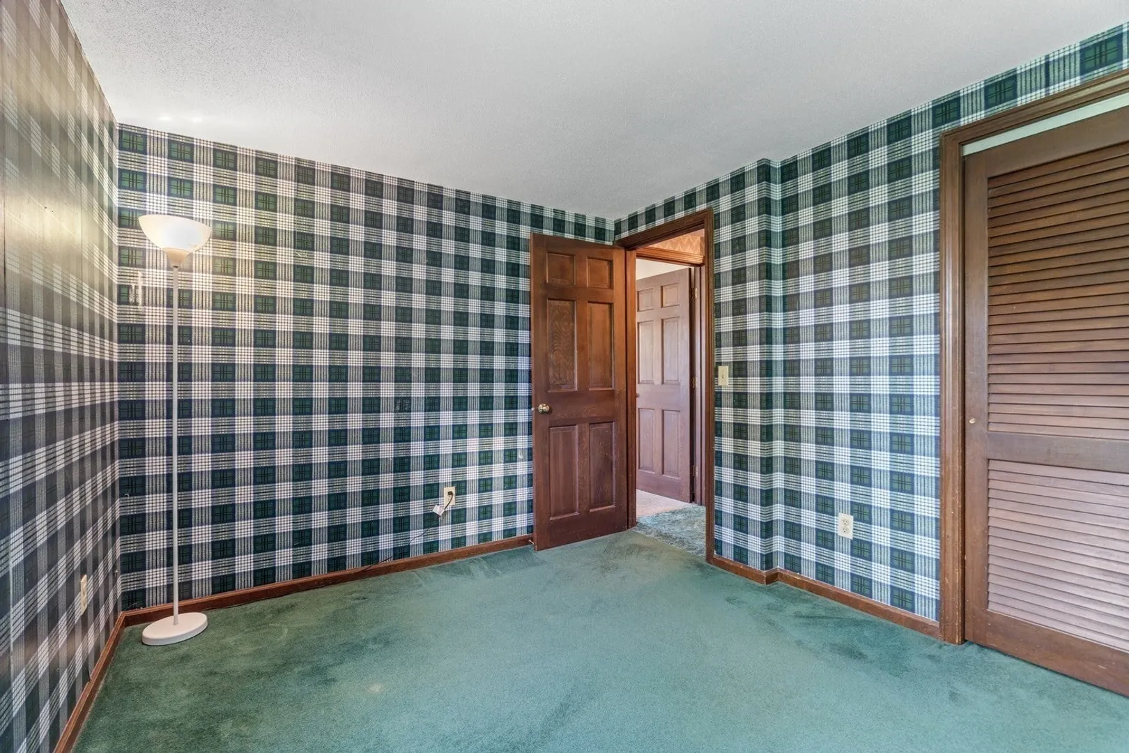28 Pine Street Photo 20