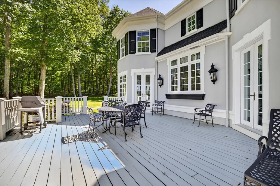 11 River Edge Road Photo 33