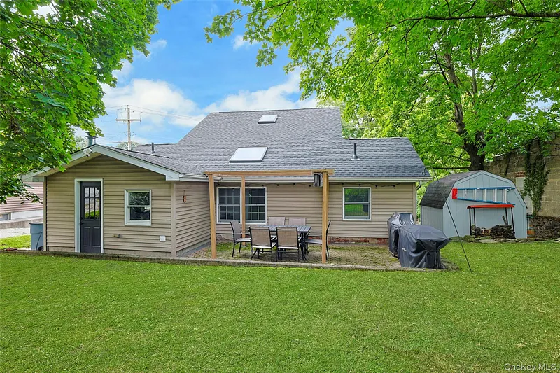 177 Lindsey Avenue Photo 23