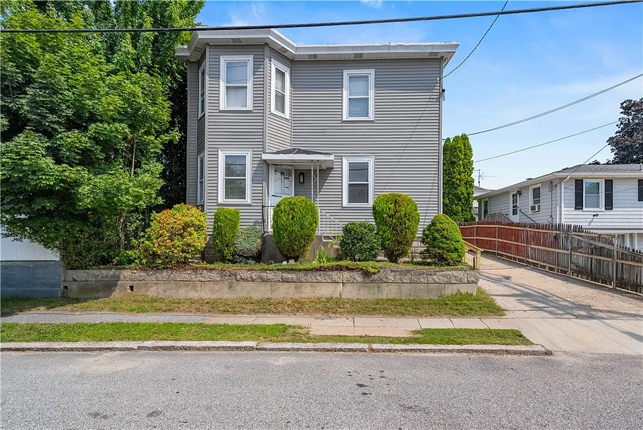117 Chestnut Hill Avenue Photo 1