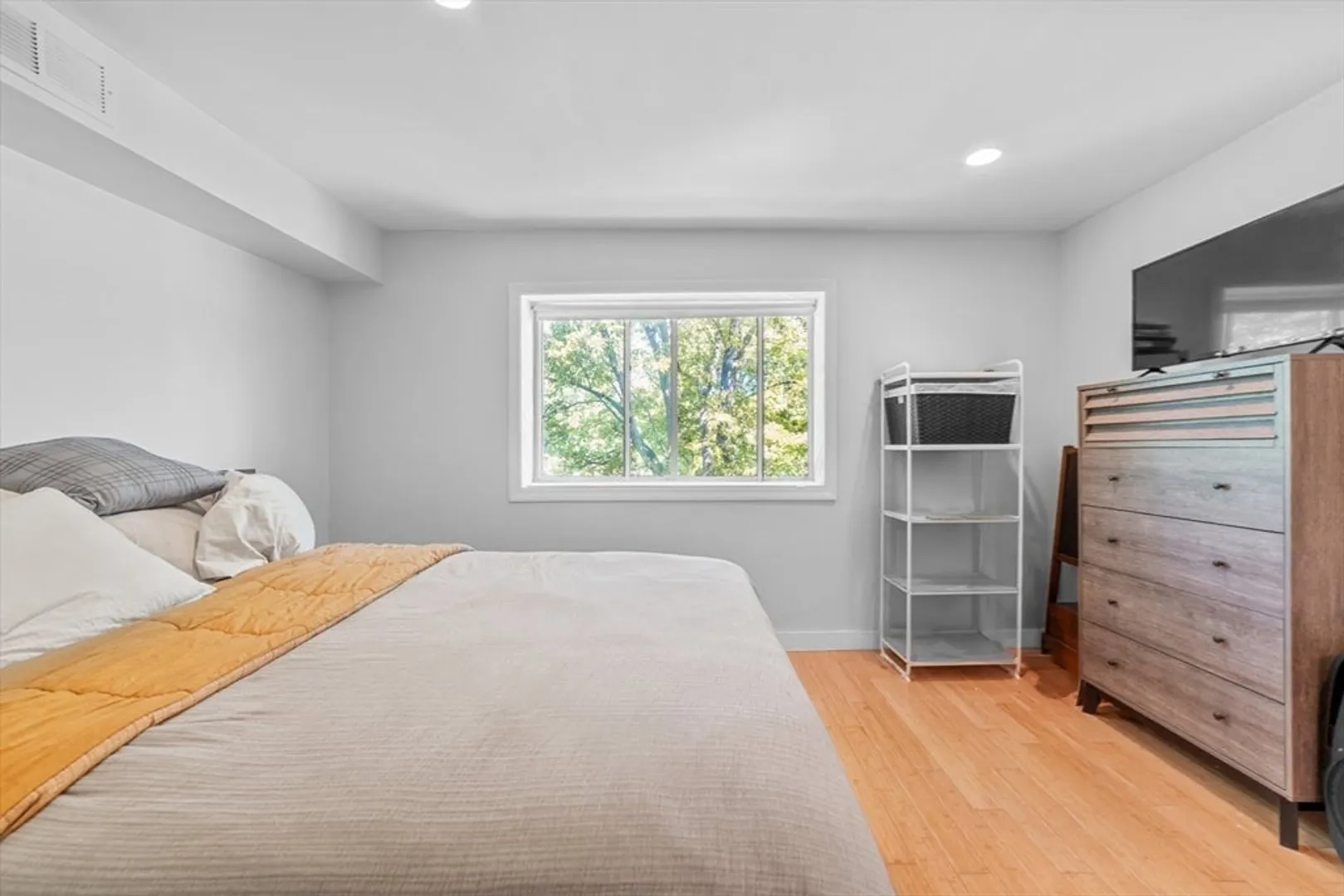 211 West Street  #10A Photo 23