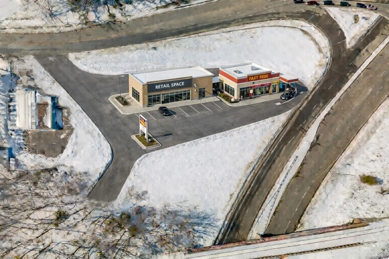 20 Wauregan Road Photo 8