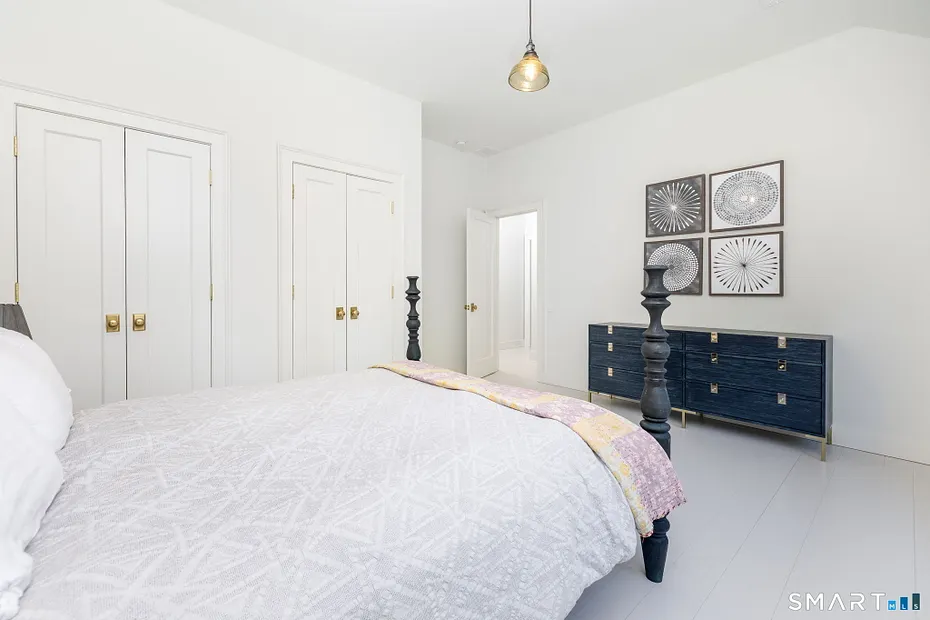 631 Milton Road Photo 26