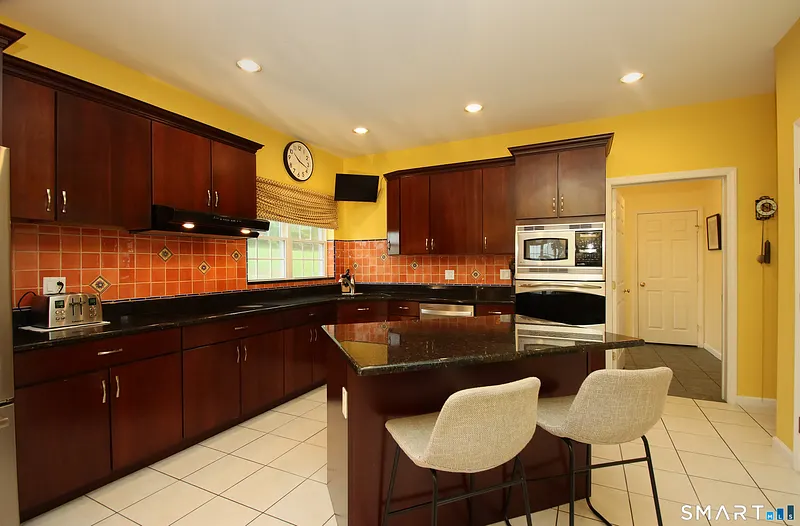 66 Wood Chase Lane Photo 14