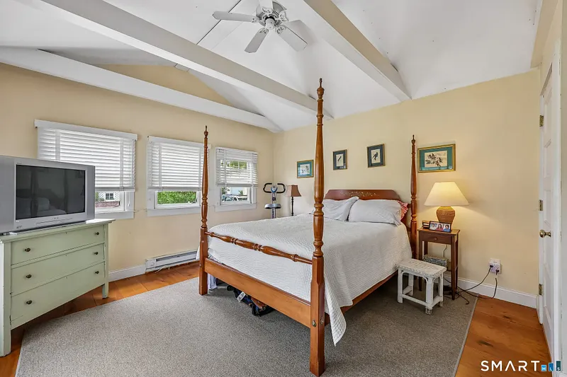 153 Middle Beach Road Photo 16