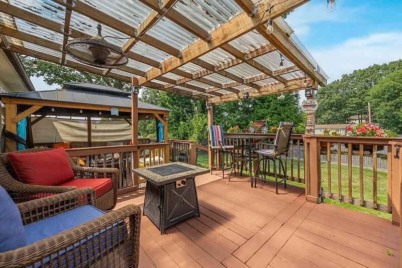68 Parenteau Dr Photo 29