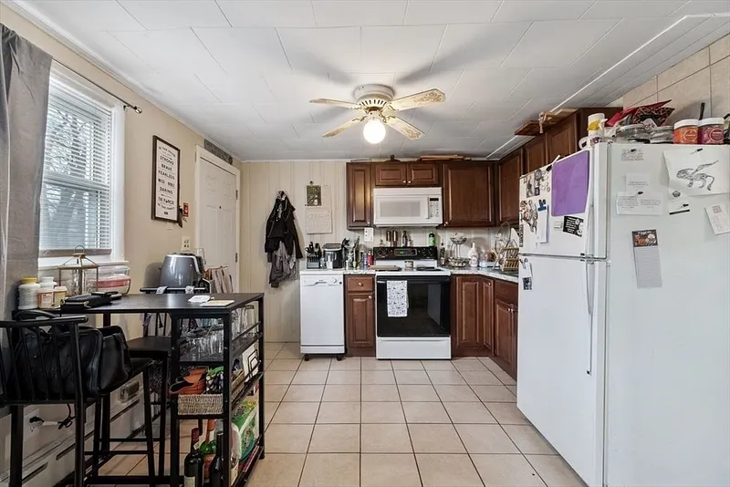 11 Waterman Rd Photo 18