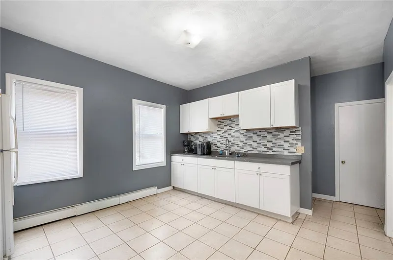 346 Douglas Avenue Photo 14