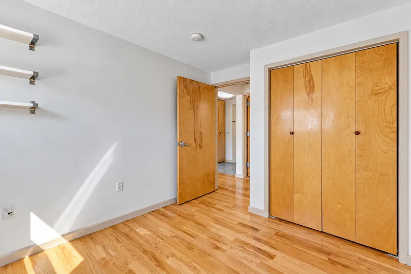 184 Pequot Avenue  #305 Photo 14