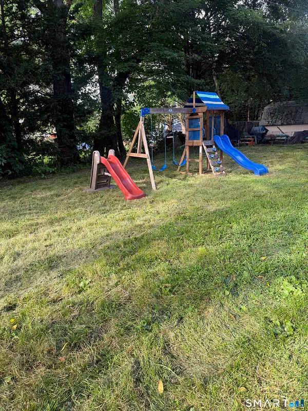 12 Shelton Avenue Photo 13