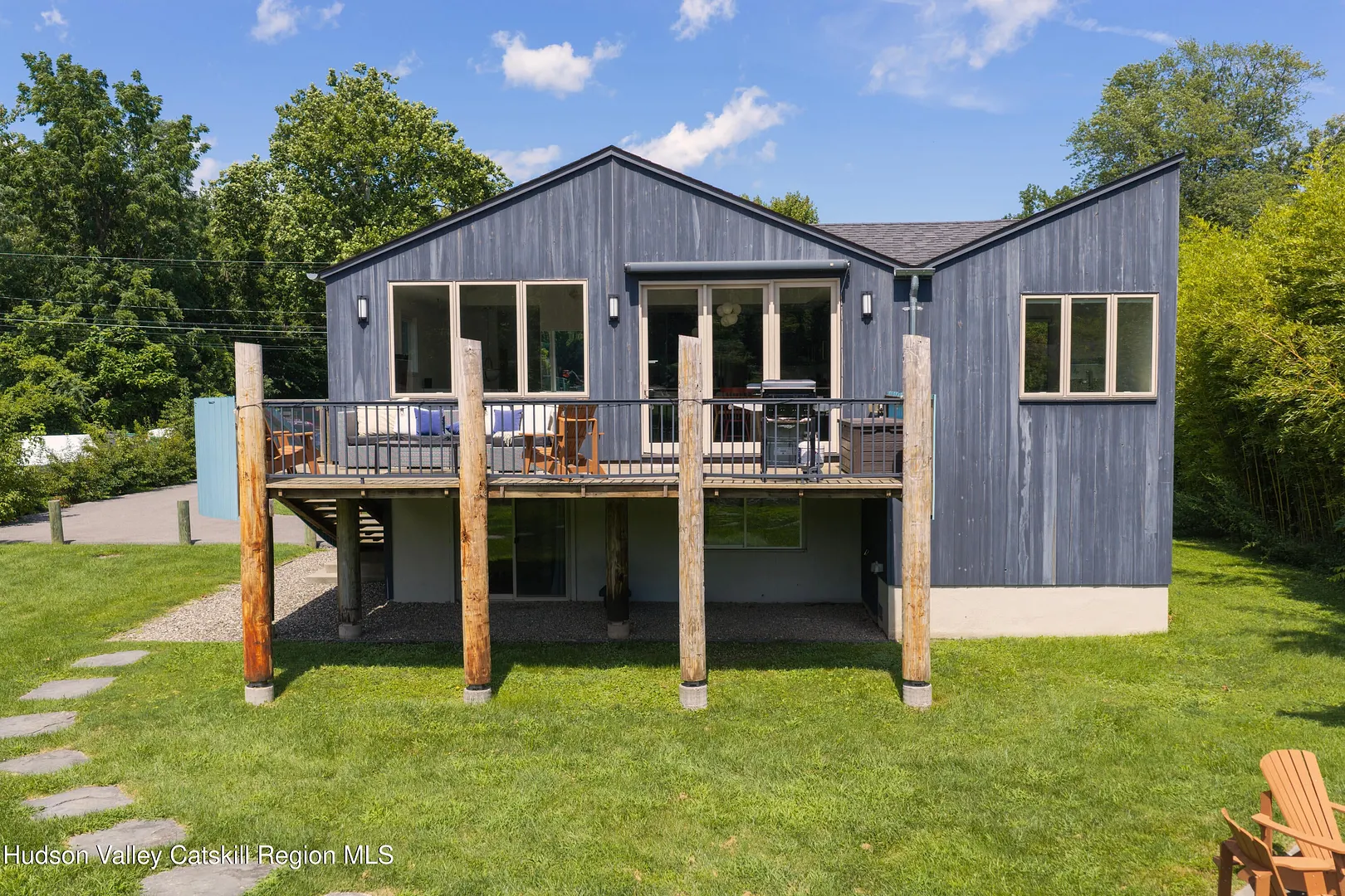 114 Lighthouse Drive Photo 2