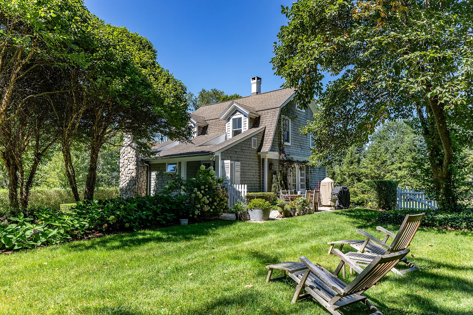 135 Wykeham Road Photo 31