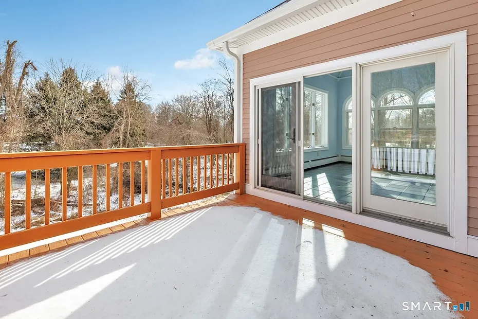 461 Amity Road Photo 26