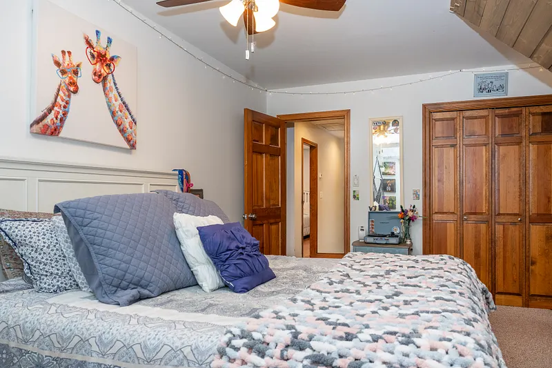 98 Dean Road Photo 24