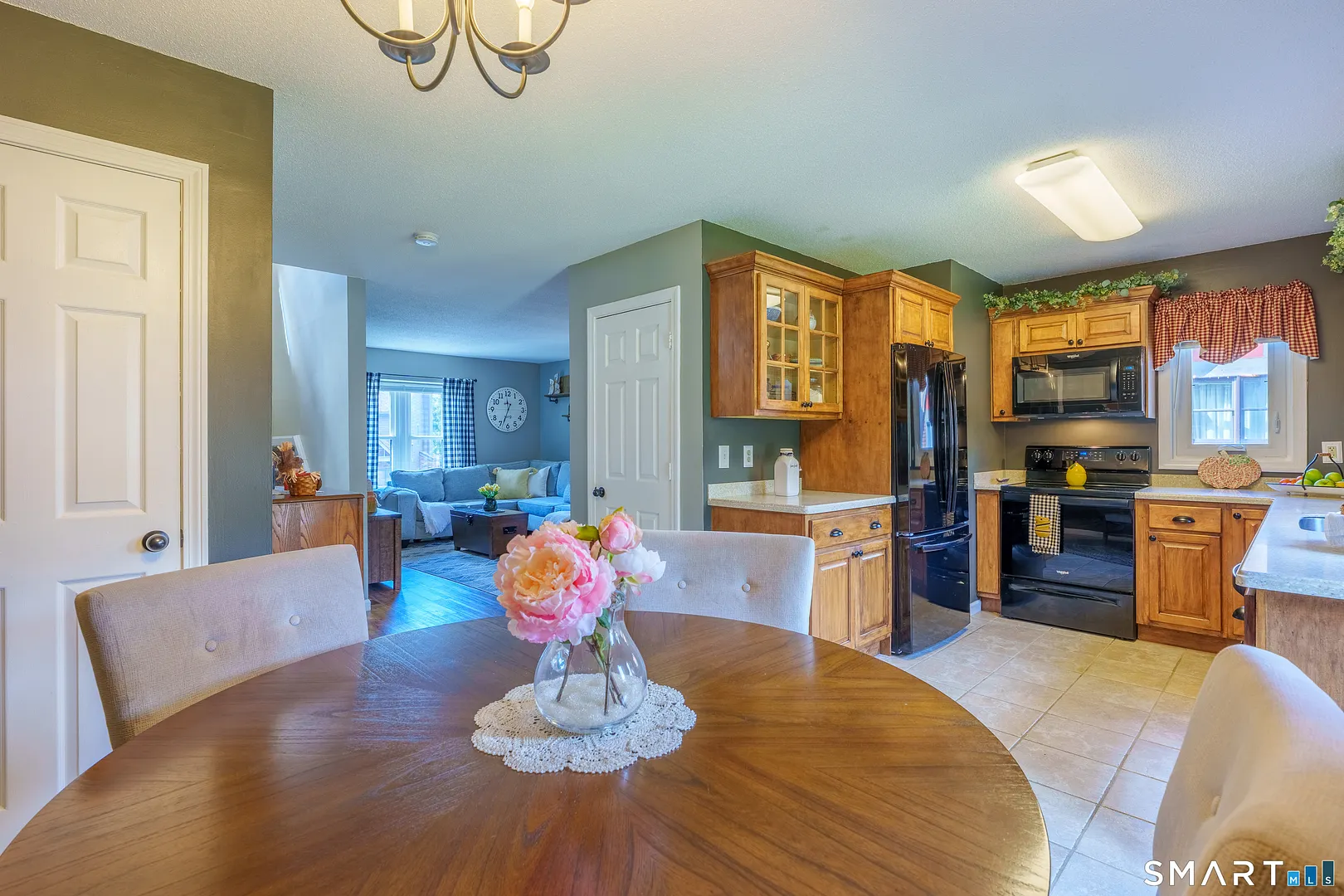 213 West Town Street  #E23 Photo 13
