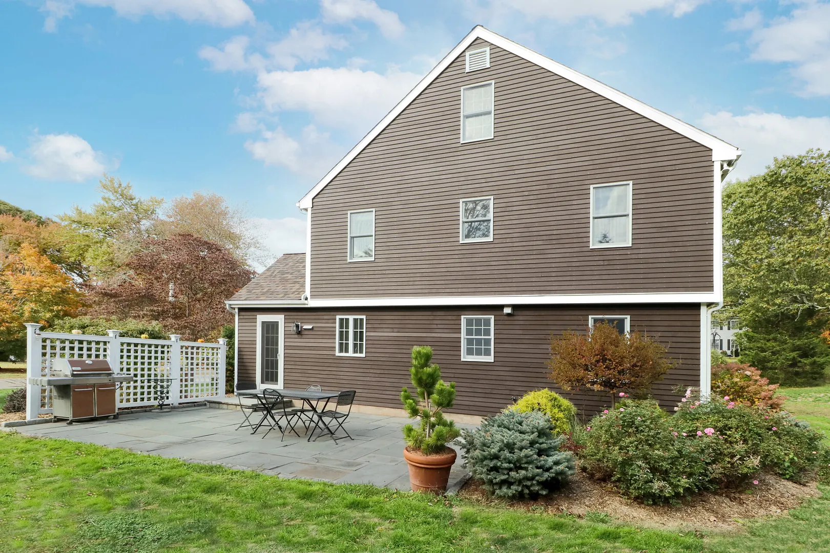 28 Brook Road Photo 7