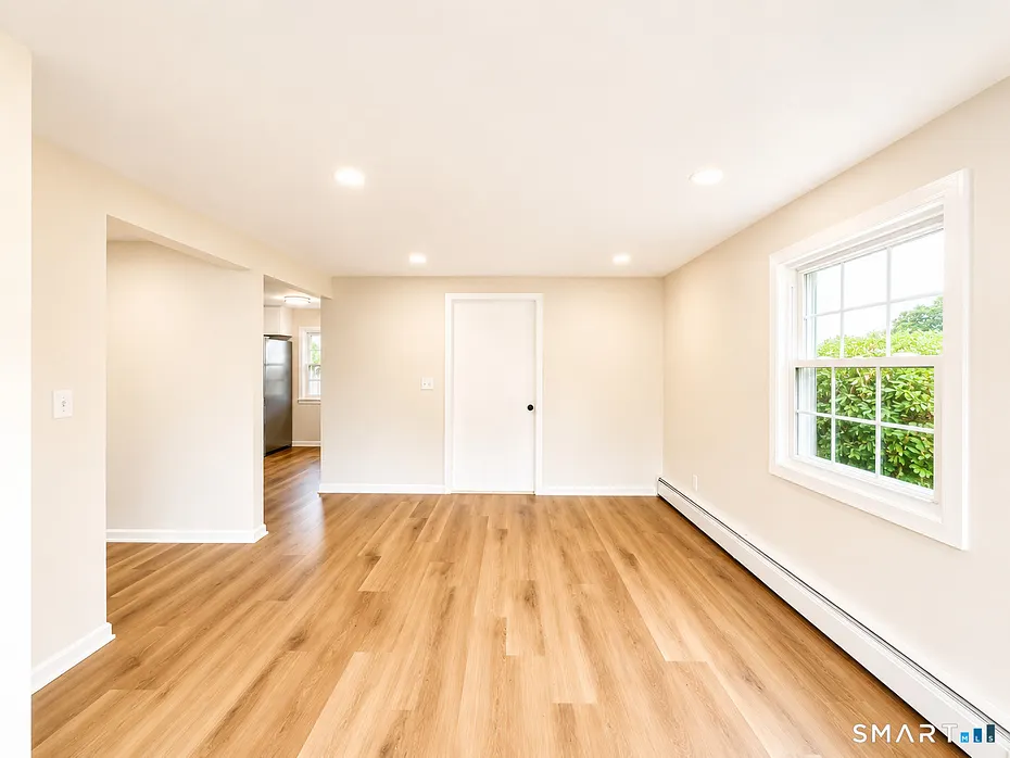 38 Fairfield Drive Photo 11