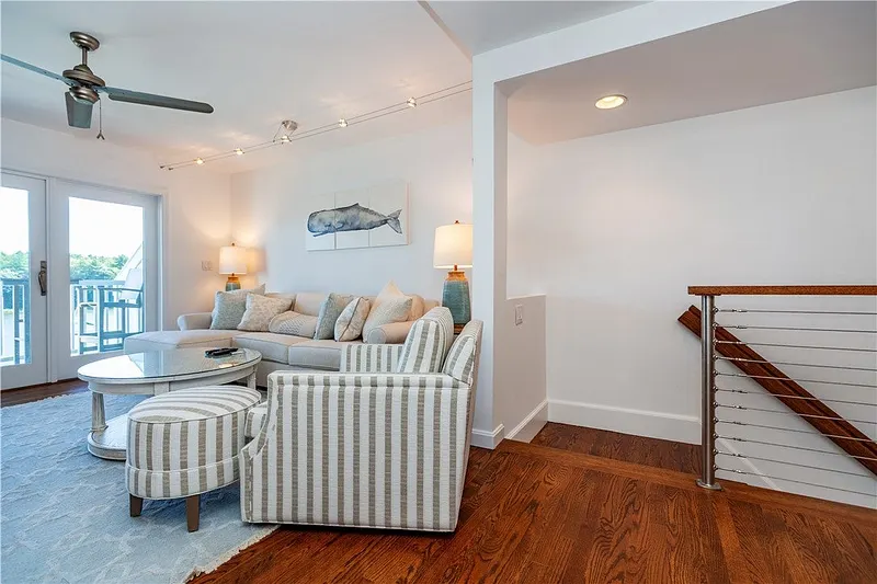 152 Crompton Avenue  #18 Photo 24