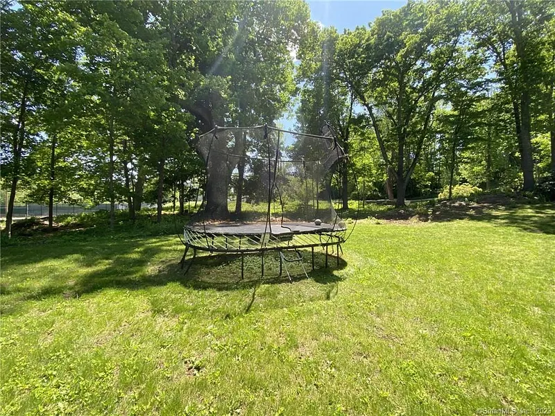 321 West Shore Road Photo 33
