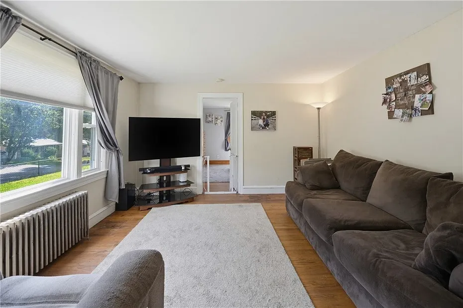 63 Taft Street Photo 13