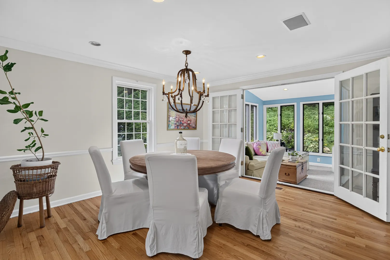 42 Concord Drive Photo 7