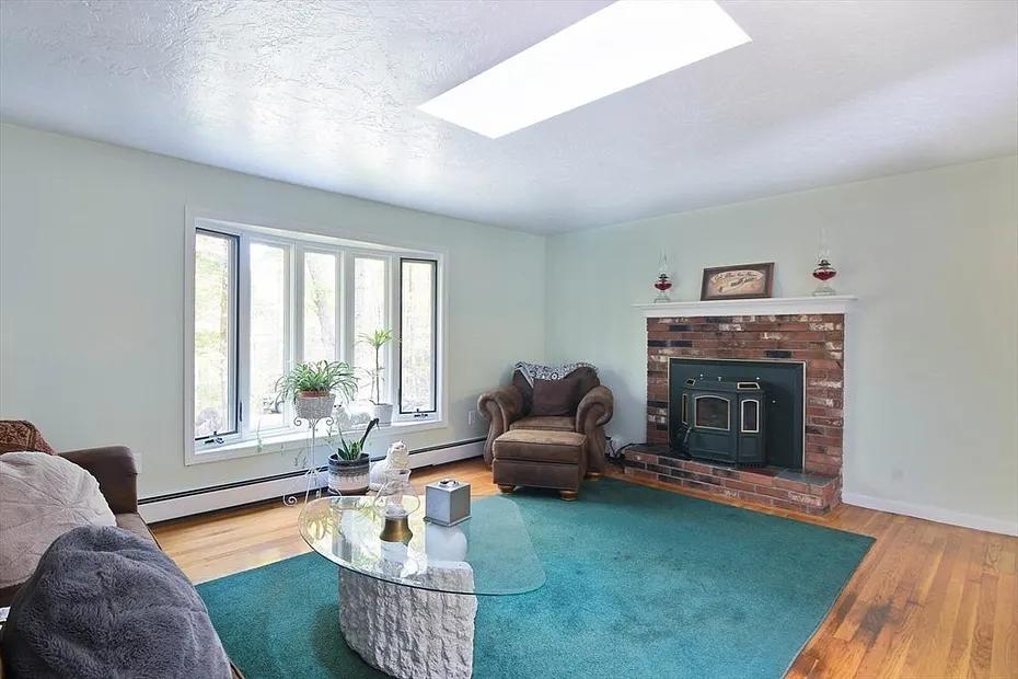 85 Paddock Rd Photo 11