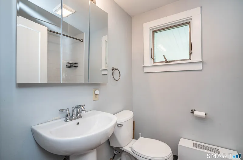 71 Tremper Drive Photo 13