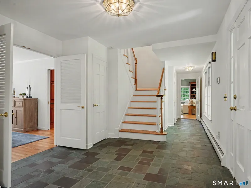 48 Chestnut Hill Lane Photo 3