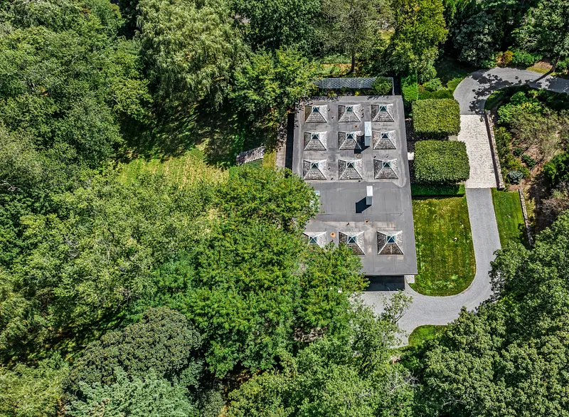 565 Oenoke Ridge Photo 33