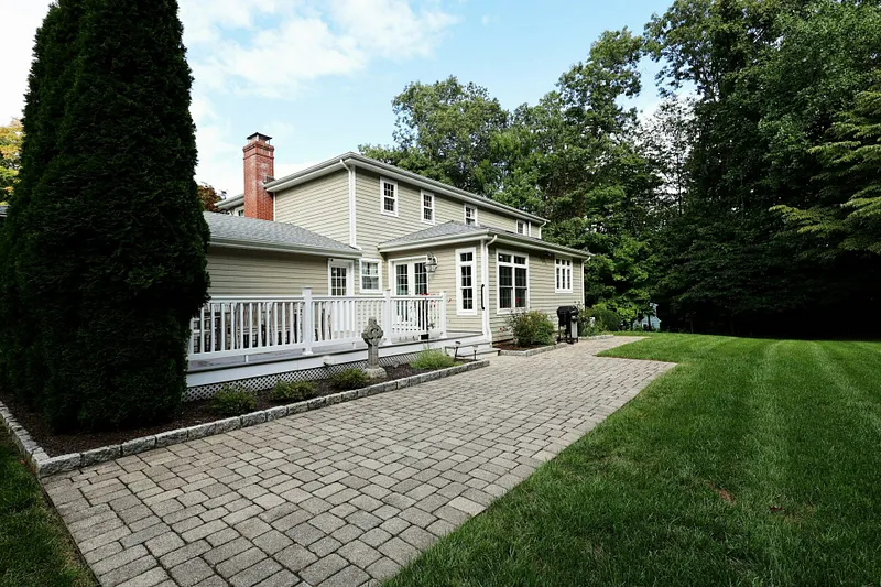 Trumbull Single Family Photo 29