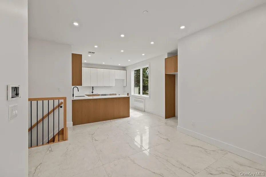 50 Remsen Avenue  #111 Photo 6