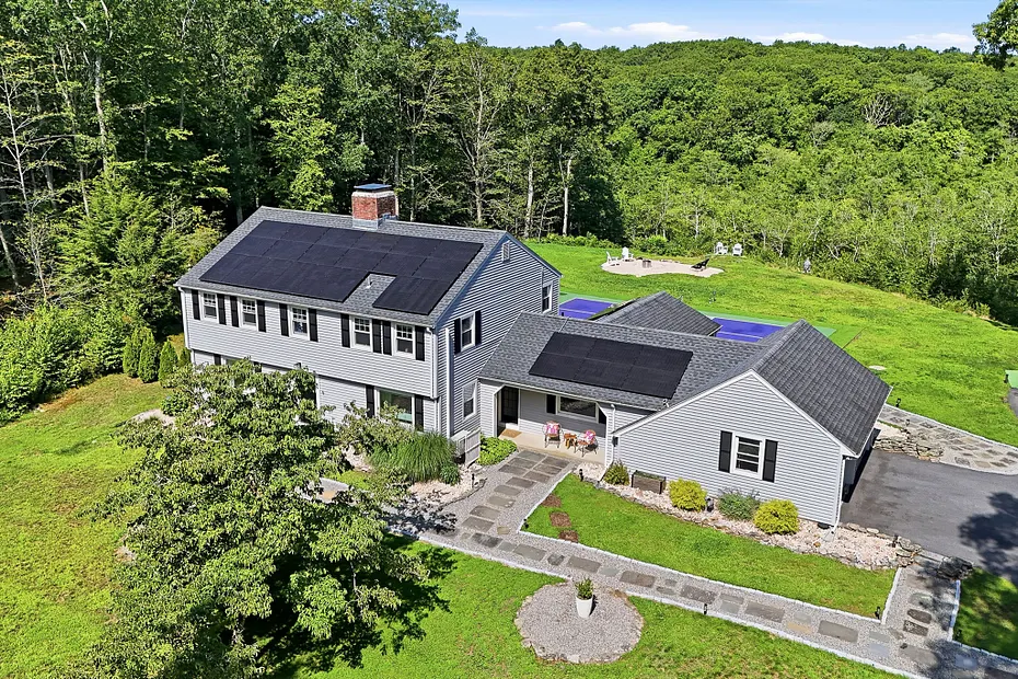 6 Jericho Drive Photo 4