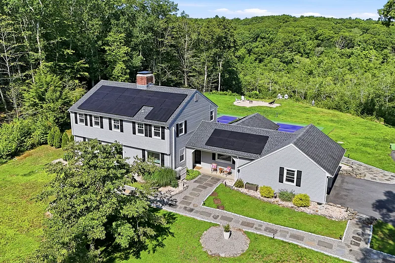 6 Jericho Drive Photo 4