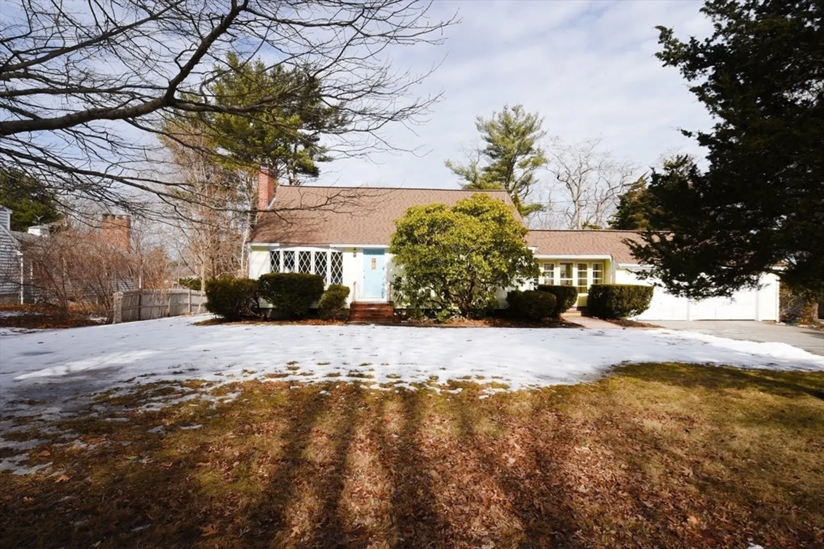 366 Webster St Photo 36