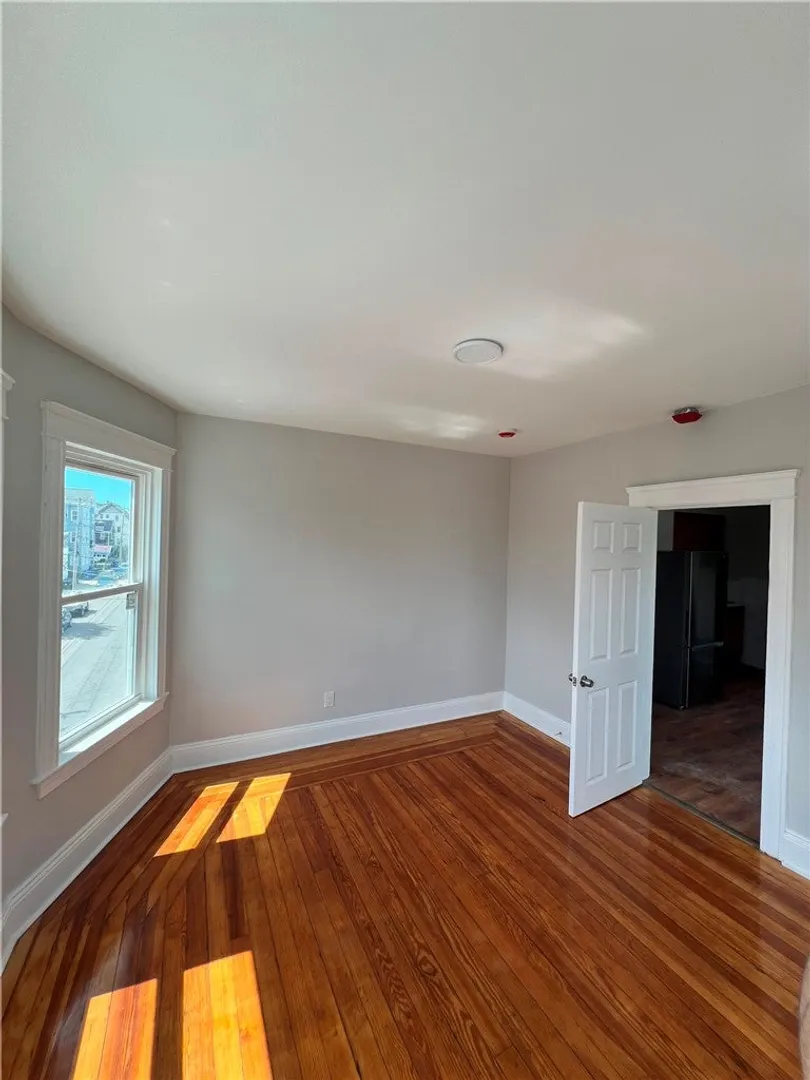 237 Cowden Street Photo 29