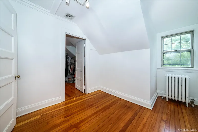 209 Beechmont Drive Photo 27