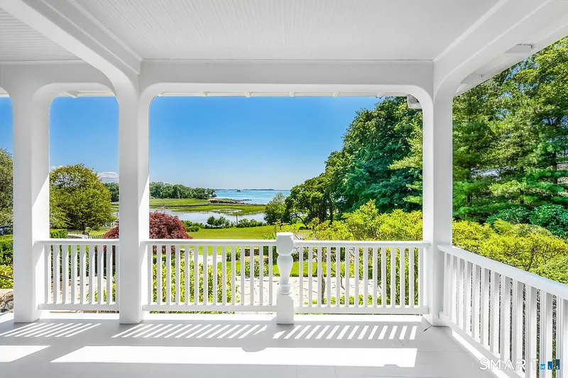 155 Long Neck Point Road Photo 5