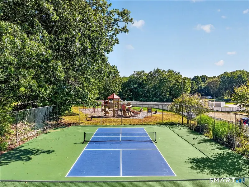 111 River Road Photo 14