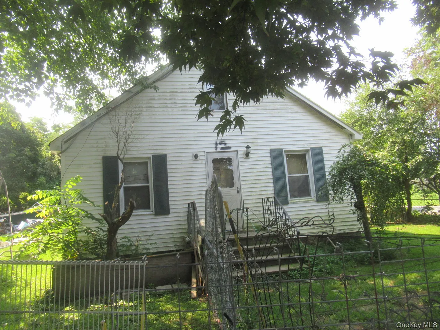 12 Lottie Road Photo 3