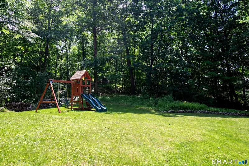 128 Florida Hill Road Photo 4