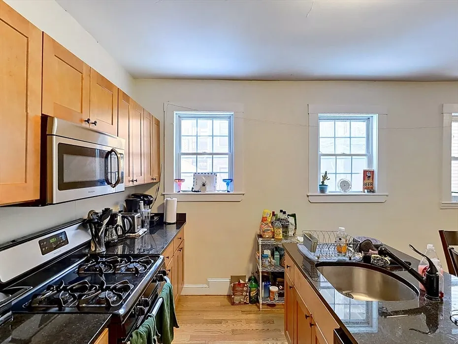95 Hillside Street  #1 Photo 7