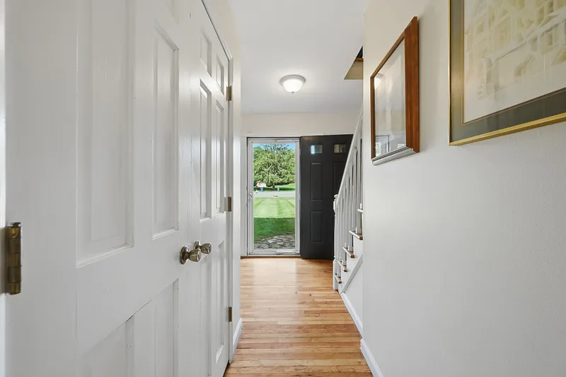 27 Danvers Road Photo 23