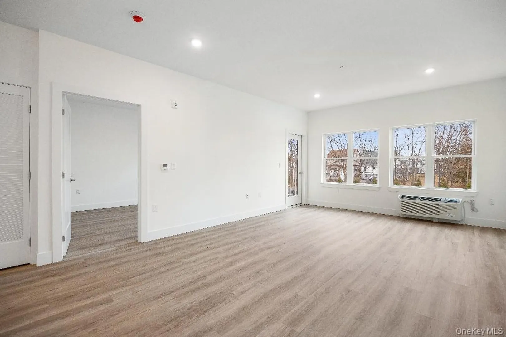 306 Bluestone Court  #104 Photo 31