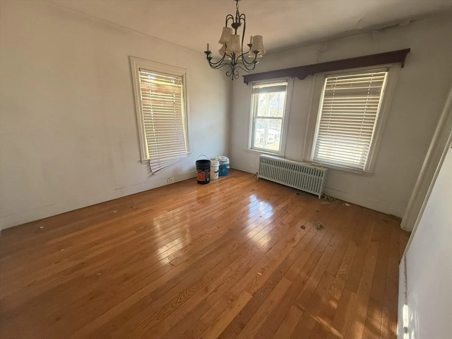 37 Plantation St Photo 5