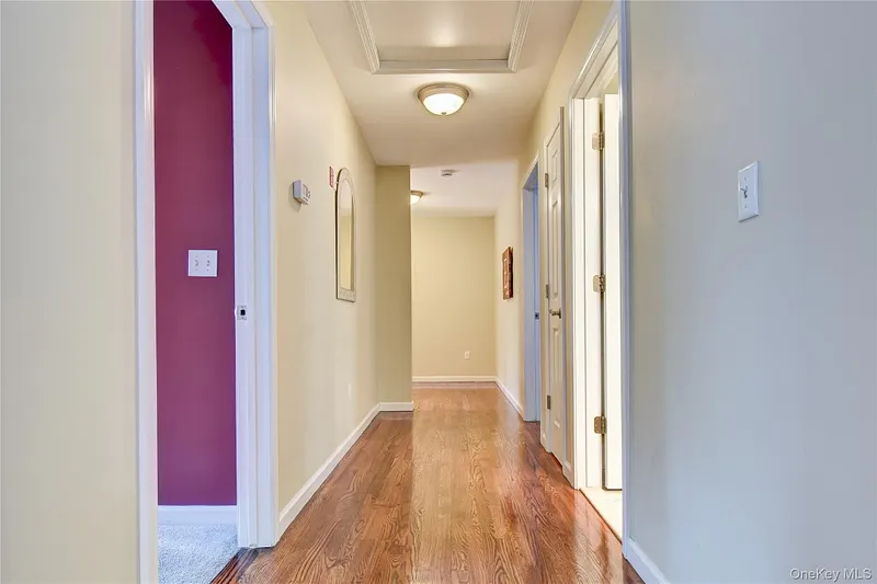 28 Hickory Lane Photo 41