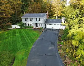 50 Plum Tree Ln
