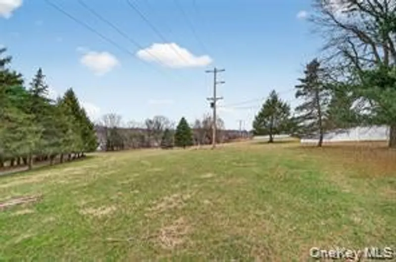 251 Prospect Road Photo 9